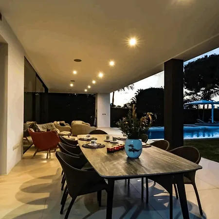 Villa Cerro With Amazing Sea Views