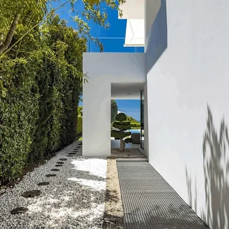 Villa Cerro With Amazing Sea Views *